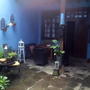 2* Pensión Casa La